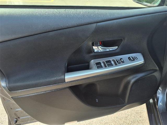 Photo of 2017 Magnetic Gray Metallic Toyota Prius v