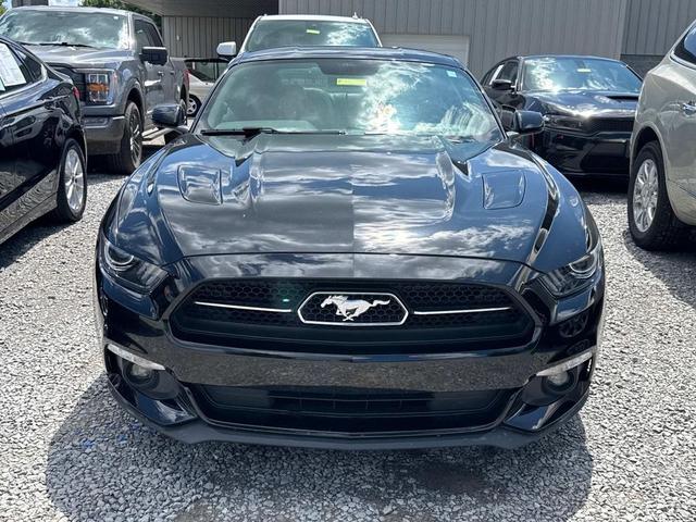 Photo of 2015 Black Ford Mustang