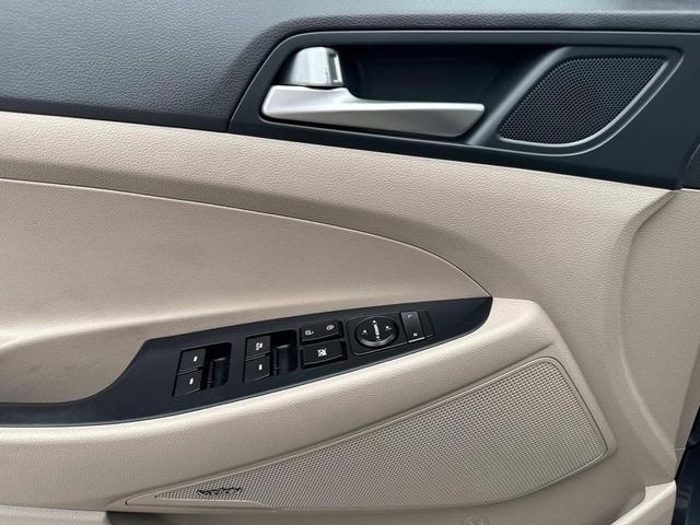 Photo of 2021 Dusk Blue Hyundai TUCSON