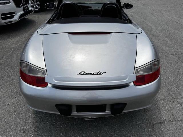 Photo of 2004 Silver Porsche Boxster