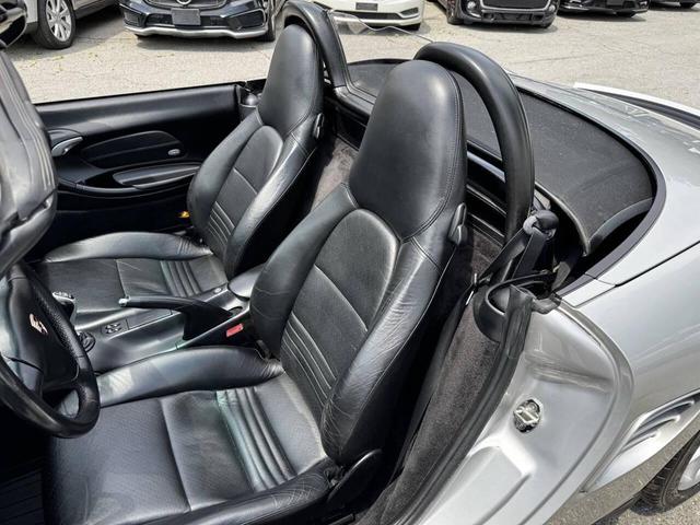 Photo of 2004 Silver Porsche Boxster