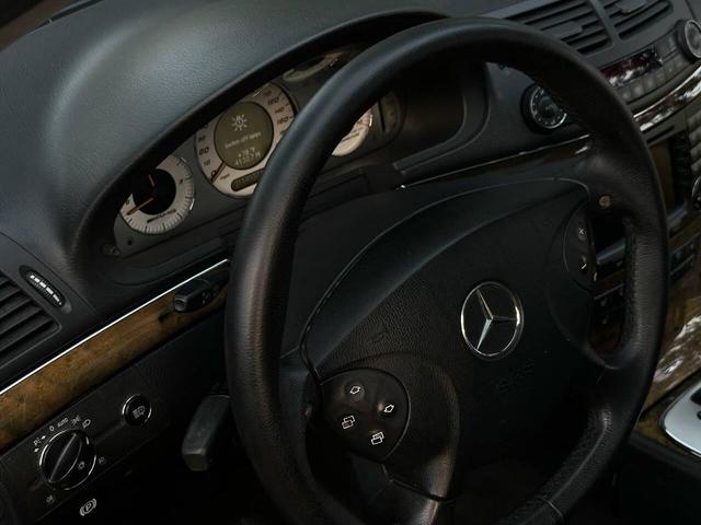 Photo of 2005 Black Mercedes-Benz E-Class