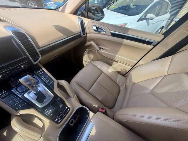 Photo of 2012 Black Porsche Cayenne