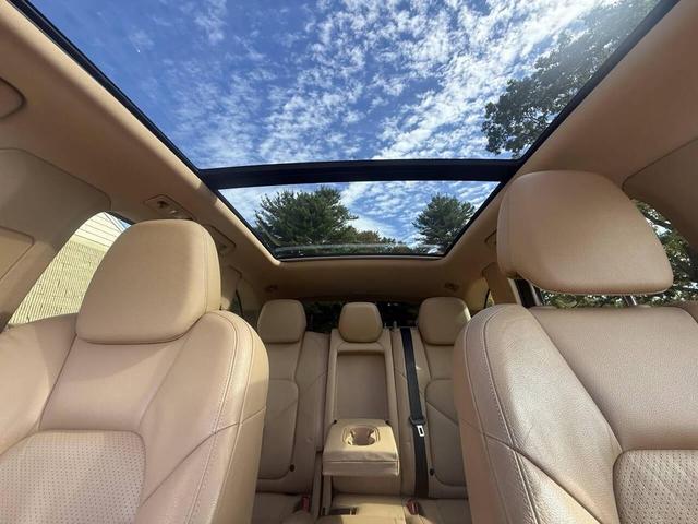 Photo of 2012 Black Porsche Cayenne