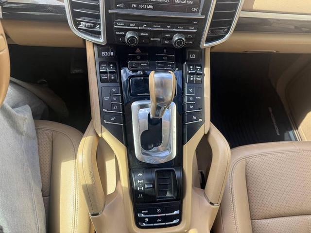 Photo of 2012 Black Porsche Cayenne