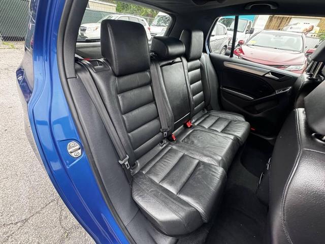 Photo of 2012 Rising Blue Metallic Volkswagen Golf R