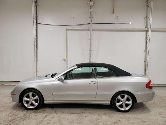 2005 Mercedes-Benz CLK-Class