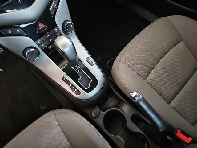 Photo of 2014 Atlantis Metallic Chevrolet Cruze