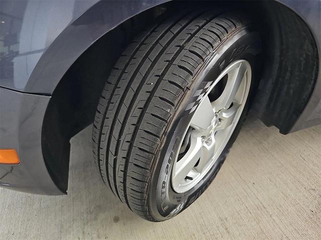 Photo of 2014 Atlantis Metallic Chevrolet Cruze