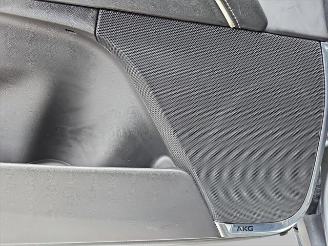 Photo of 2024 Argent Silver Metallic Cadillac Escalade