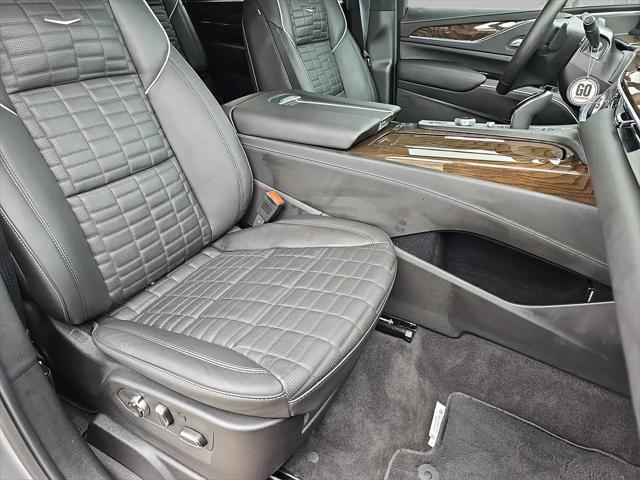Photo of 2024 Argent Silver Metallic Cadillac Escalade