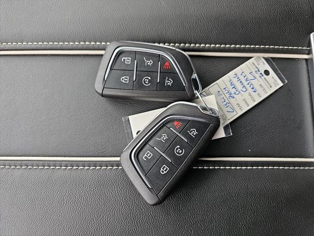 Photo of 2024 Argent Silver Metallic Cadillac Escalade