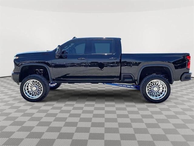 Photo of 2024 Black Chevrolet Silverado 2500