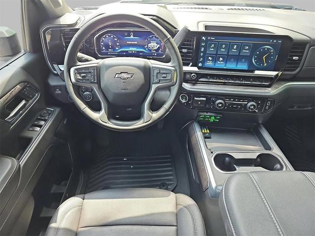Photo of 2024 Black Chevrolet Silverado 2500