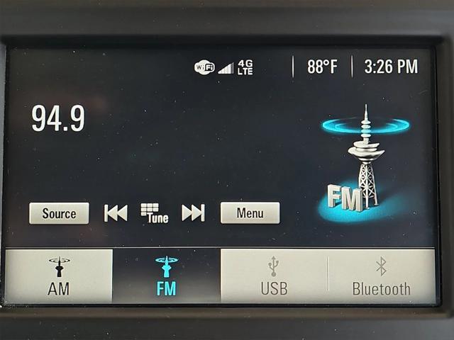 Photo of 2018 Silver Ice Metallic Chevrolet Malibu