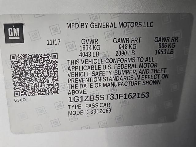 Photo of 2018 Silver Ice Metallic Chevrolet Malibu