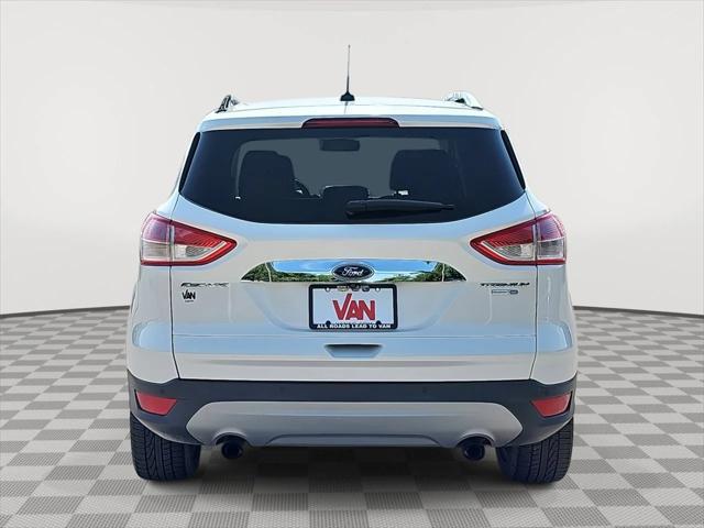 Photo of 2016 Titanium Ford Escape