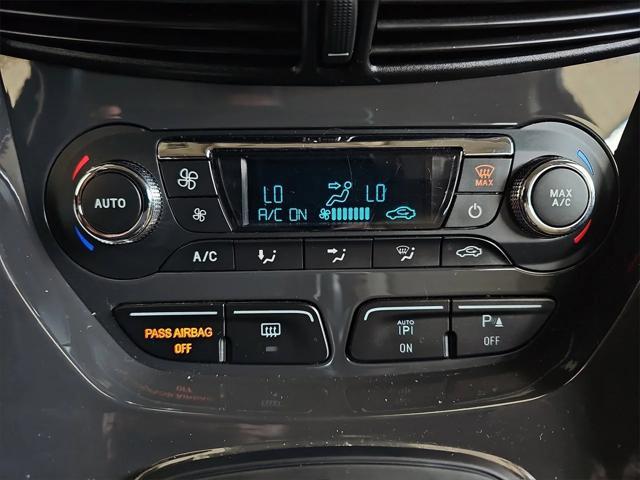 Photo of 2016 Titanium Ford Escape