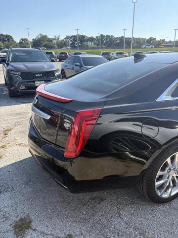 Photo of 2016 Stellar Black Metallic Cadillac XTS