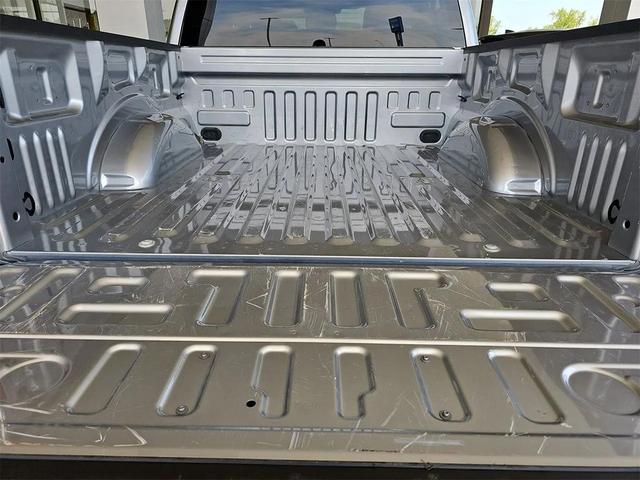 Photo of 2023 Iconic Silver Metallic Ford F-150