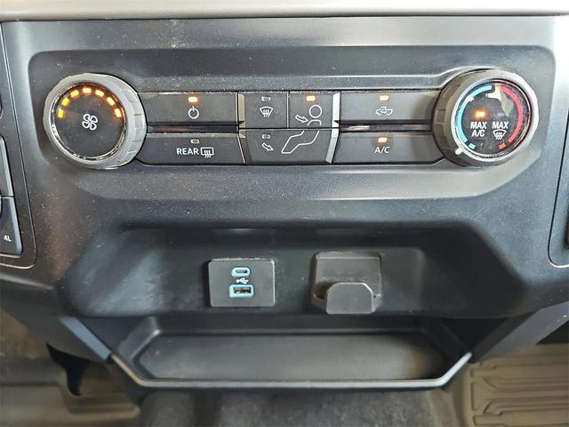 Photo of 2023 Iconic Silver Metallic Ford F-150