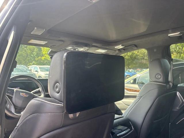 Photo of 2023 Argent Silver Metallic Cadillac Escalade