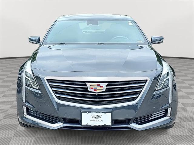 Photo of 2016 Graphite Metallic Cadillac CT6