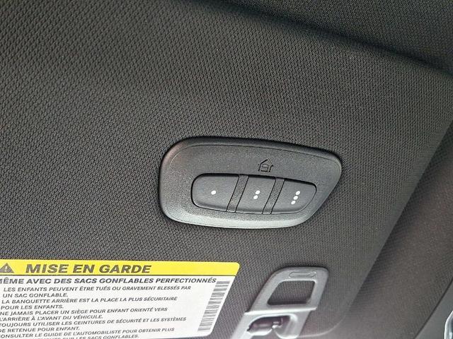 Photo of 2025 Metallic Jeep Grand Cherokee