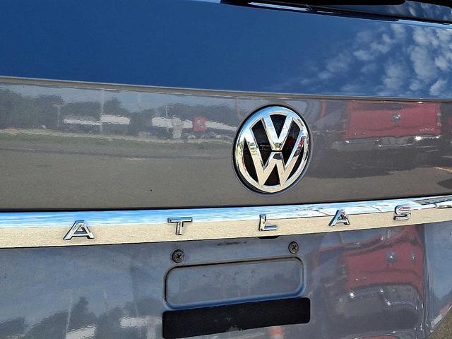 Photo of 2019 Platinum Gray Metallic Volkswagen Atlas