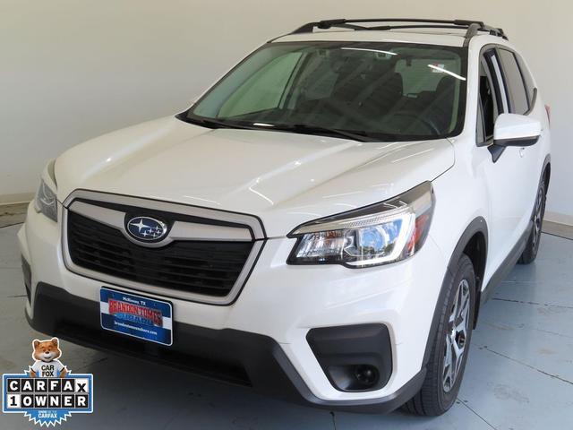 Photo of 2019 Crystal White Pearl Subaru Forester