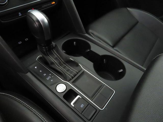 Photo of 2022 Tourmaline Blue Metallic Volkswagen Atlas