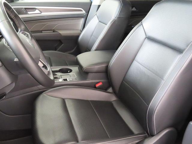 Photo of 2022 Tourmaline Blue Metallic Volkswagen Atlas