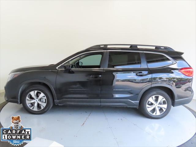 Photo of 2024 Crystal Black Silica Subaru Ascent