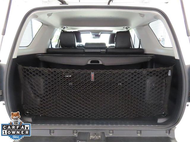 Photo of 2021 Super White Toyota 4Runner
