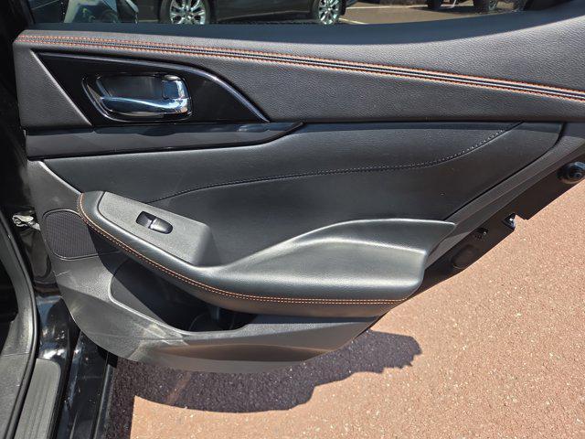 Photo of 2021 Super Black Nissan Maxima