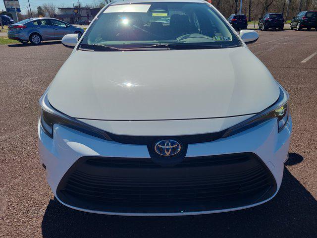 Photo of 2023 Ice Cap Toyota Corolla Hybrid