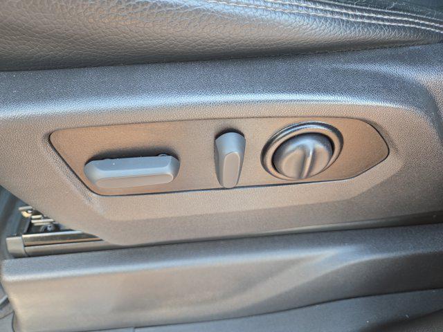 Photo of 2021 Onyx Black GMC Sierra 1500