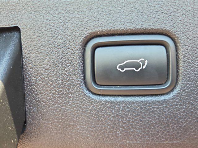 Photo of 2019 Platinum Graphite Kia Sorento