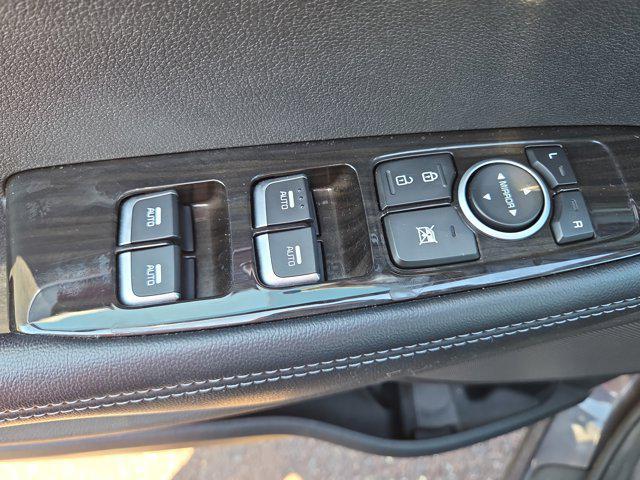 Photo of 2019 Platinum Graphite Kia Sorento