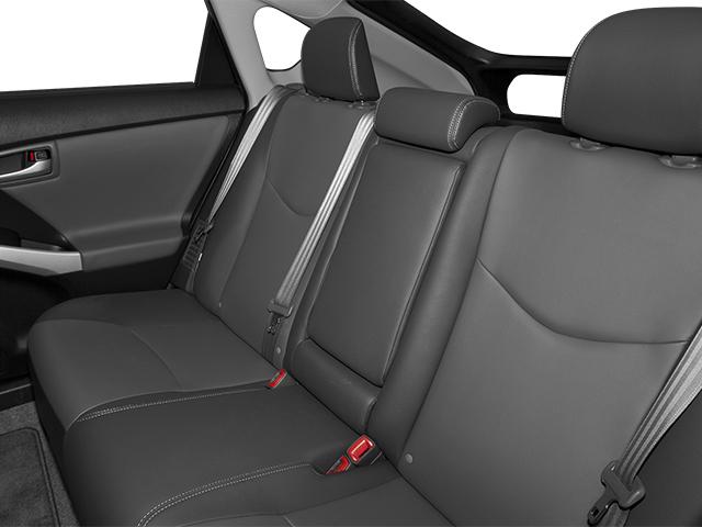 Photo of 2014 Winter Gray Metallic Toyota Prius