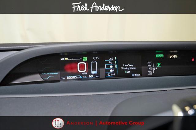 Photo of 2018 Titanium Glow Toyota Prius Prime