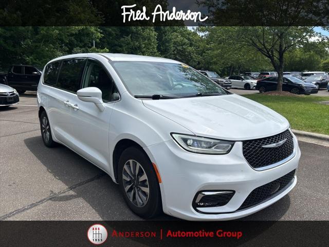 2022 Chrysler Pacifica Hybrid
