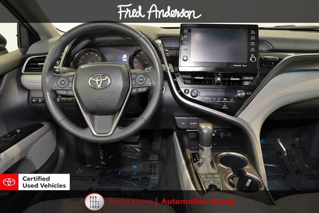 Photo of 2024 Predawn Gray Mica Toyota Camry