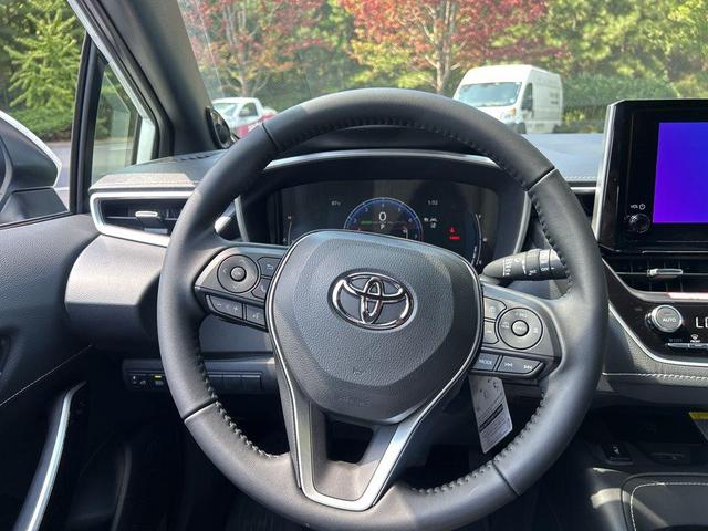 Photo of 2025 Wind Chill Pearl Toyota Corolla