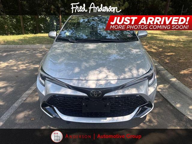 Photo of 2023 Classic Silver Metallic Toyota Corolla