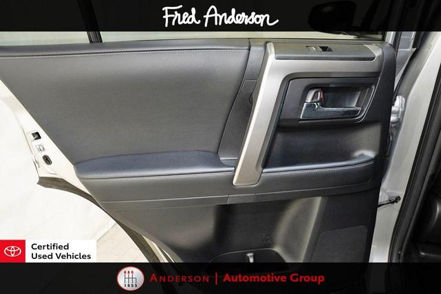 Photo of 2024 Classic Silver Metallic Toyota 4Runner
