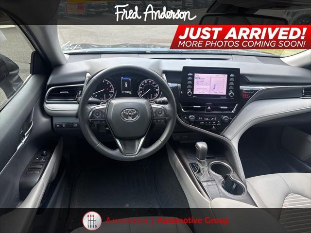 Photo of 2023 Midnight Black Metallic Toyota Camry