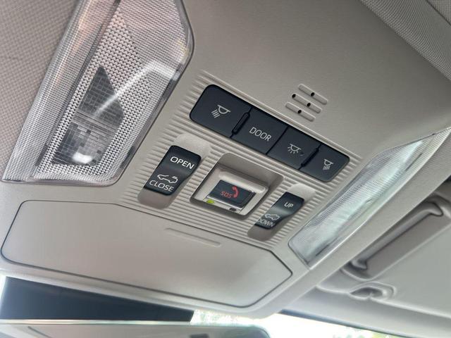 Photo of 2025 Magnetic Gray Metallic Toyota RAV4