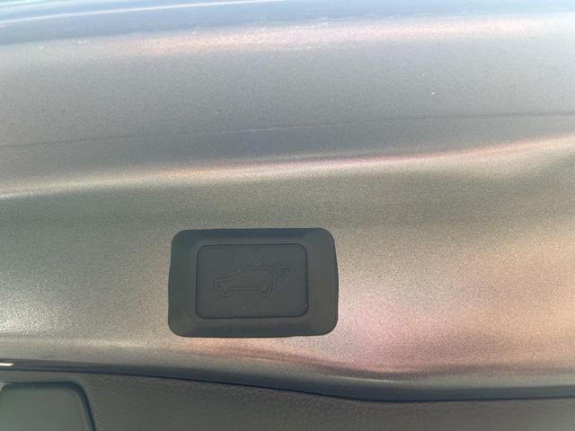 Photo of 2025 Magnetic Gray Metallic Toyota RAV4