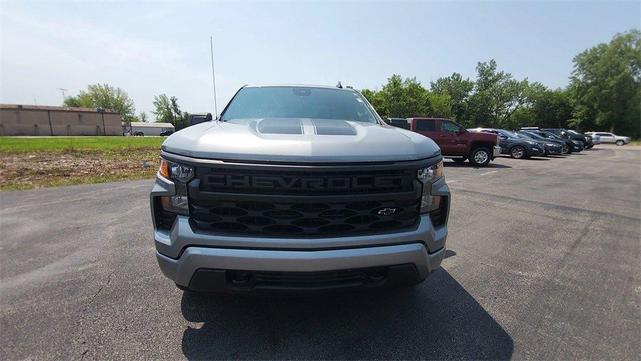 Photo of 2025 Sterling Gray Metallic Chevrolet Silverado 1500